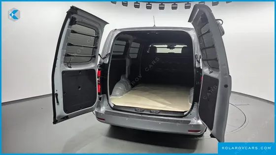 HYUNDAI STAREX VAN 3-SEATER