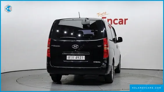 HYUNDAI STAREX VAN 3-SEATER