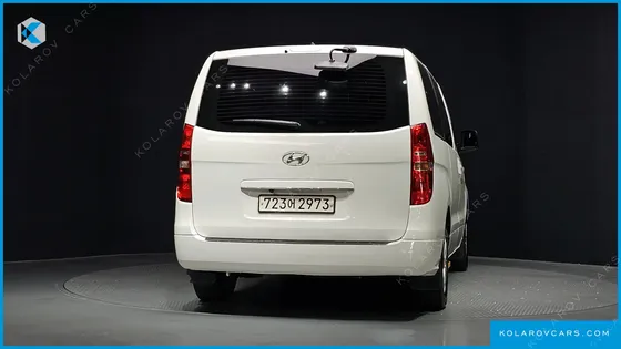 HYUNDAI STAREX WAGON 12-SEATER