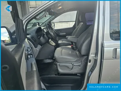 HYUNDAI STAREX VAN 5-SEATER