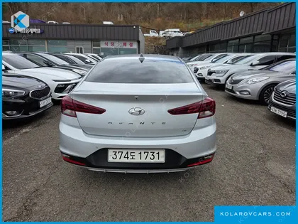 HYUNDAI ELANTRA (AVANTE) 1.6