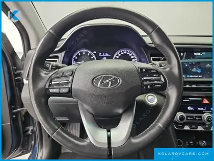 HYUNDAI ELANTRA (AVANTE) 1.6