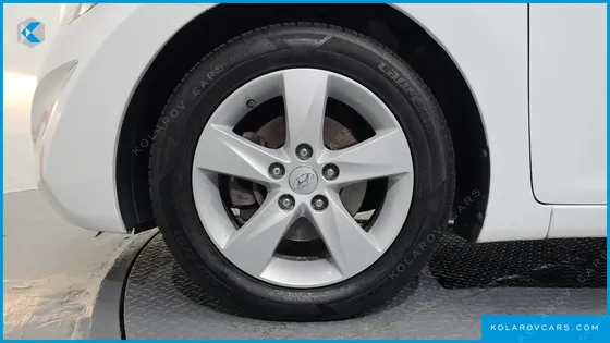 HYUNDAI ELANTRA (AVANTE) 1.6 GDI SMART