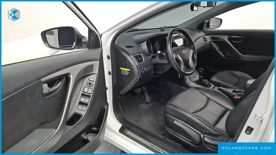 HYUNDAI ELANTRA (AVANTE) 1.6 GDI SMART