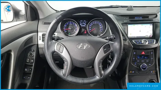 HYUNDAI ELANTRA (AVANTE) 1.6 GDI SMART