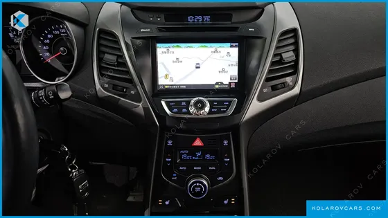 HYUNDAI ELANTRA (AVANTE) 1.6 GDI SMART