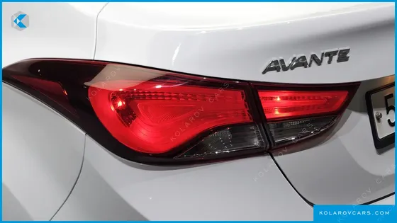 HYUNDAI ELANTRA (AVANTE) 1.6 GDI SMART