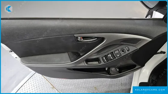 HYUNDAI ELANTRA (AVANTE) 1.6 GDI SMART