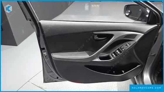 HYUNDAI ELANTRA (AVANTE) 1.6 GDI SMART