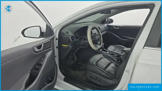 HYUNDAI IONIQ Q