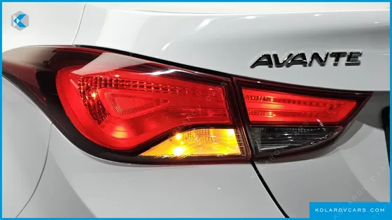 HYUNDAI ELANTRA (AVANTE) 1.6 VGT SMART