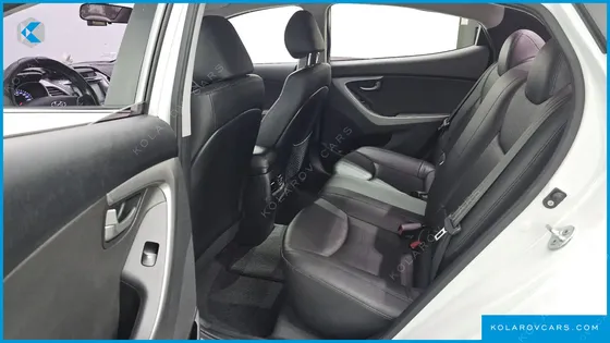 HYUNDAI ELANTRA (AVANTE) 1.6 GDI SMART