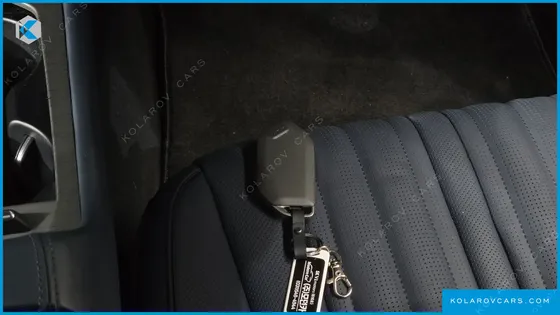 KIA K8 SIGNATURE BLACK