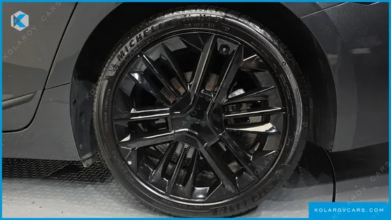 KIA K8 SIGNATURE BLACK