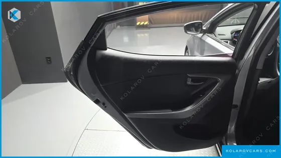 HYUNDAI ELANTRA (AVANTE) 1.6 GDI SMART