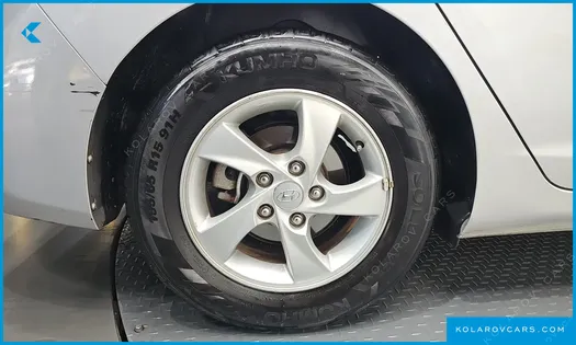 HYUNDAI ELANTRA (AVANTE) 1.6 GDI SMART