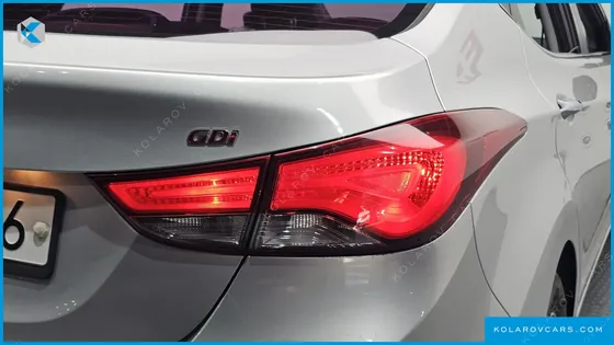 HYUNDAI ELANTRA (AVANTE) 1.6 GDI SMART