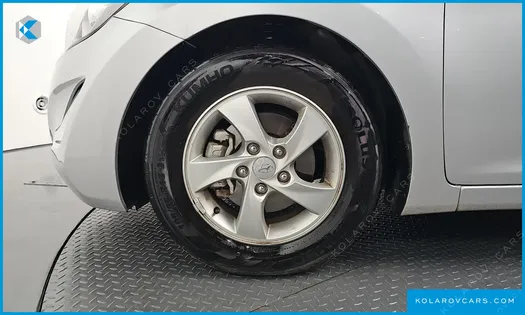 HYUNDAI ELANTRA (AVANTE) 1.6 GDI SMART