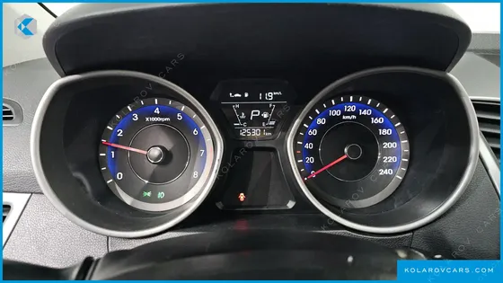 HYUNDAI ELANTRA (AVANTE) 1.6 GDI SMART