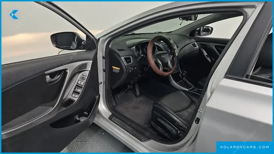HYUNDAI ELANTRA (AVANTE) 1.6 GDI SMART