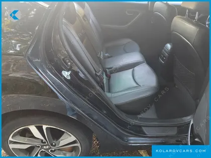 HYUNDAI ELANTRA (AVANTE) 1.6 GDI 10 MILLION LIMITED