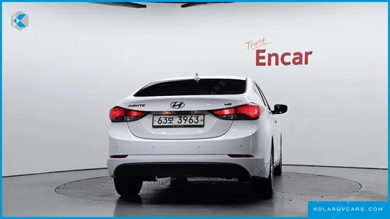 HYUNDAI ELANTRA (AVANTE) 1.6 GDI SMART