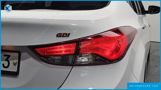 HYUNDAI ELANTRA (AVANTE) 1.6 GDI SMART