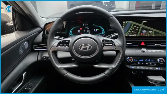 HYUNDAI ELANTRA (AVANTE) MODERN