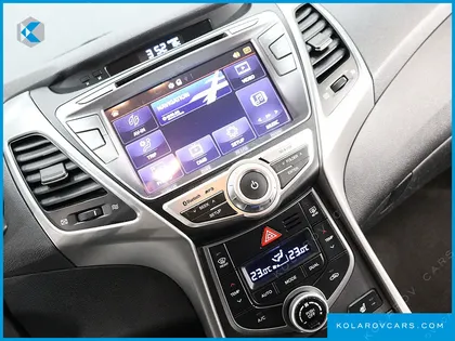 HYUNDAI ELANTRA (AVANTE) 1.6 GDI SMART