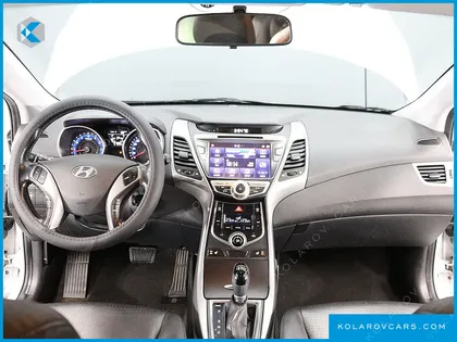 HYUNDAI ELANTRA (AVANTE) 1.6 GDI SMART