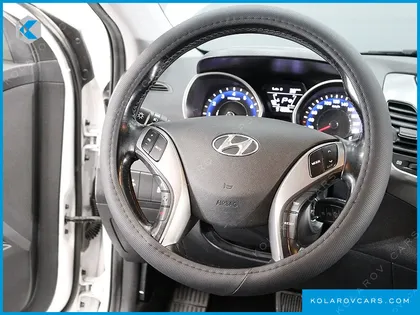 HYUNDAI ELANTRA (AVANTE) 1.6 GDI SMART