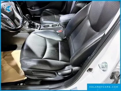 HYUNDAI ELANTRA (AVANTE) 1.6 GDI SMART