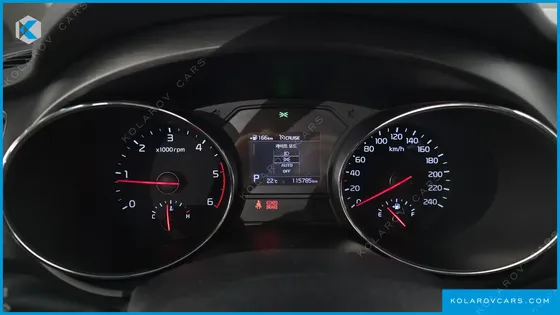 KIA CARNIVAL 9-SEATER LUXURY