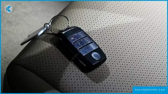 KIA CARNIVAL 9-SEATER PRSTIGE