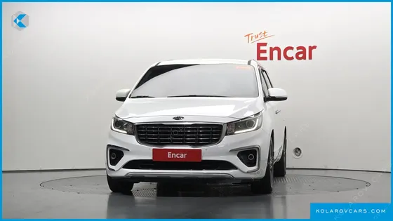 KIA CARNIVAL 9-SEATER LUXURY