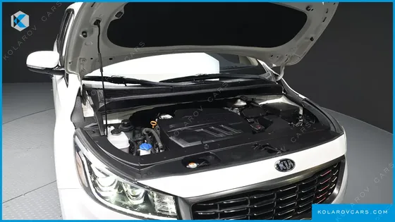 KIA CARNIVAL 9-SEATER PRSTIGE