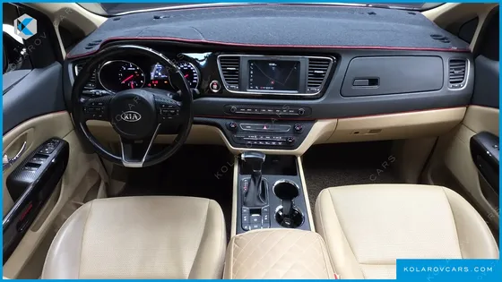 KIA CARNIVAL 9-SEATER PRSTIGE