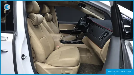 KIA CARNIVAL 9-SEATER PRSTIGE