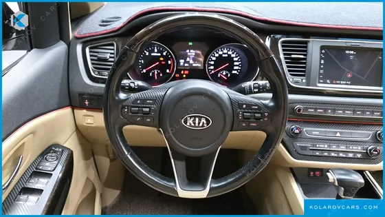 KIA CARNIVAL 9-SEATER PRSTIGE
