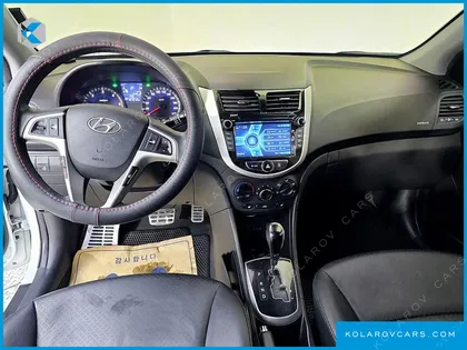 HYUNDAI ACCENT DIESEL 1.6 VGT PREMIER