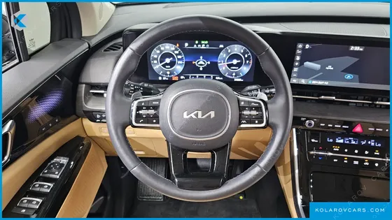 KIA CARNIVAL GASOLINE 7-SEATER SIGNATURE