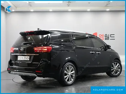 KIA CARNIVAL GASOLINE 7-SEATER LIMOUSINE