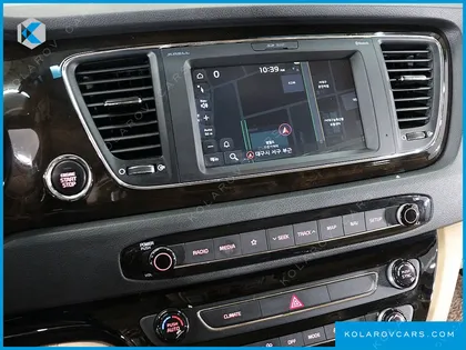 KIA CARNIVAL GASOLINE 7-SEATER LIMOUSINE