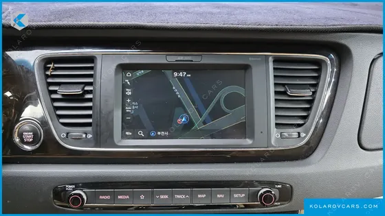 KIA CARNIVAL 9-SEATER NOBLESSE