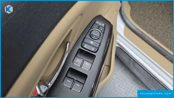 KIA CARNIVAL 9-SEATER NOBLESSE