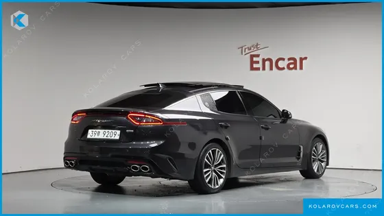 KIA STINGER 2.0 TURBO AWD