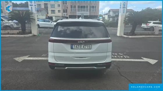 KIA CARNIVAL DIESEL 9-SEATER SIGNATURE