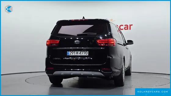 KIA CARNIVAL 9-SEATER NOBLESSE