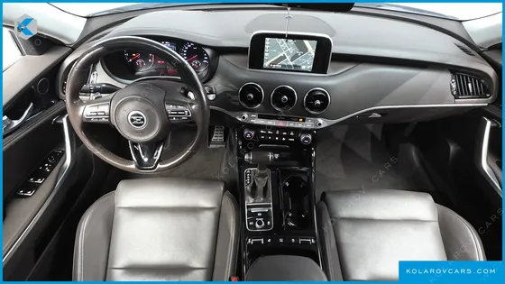 KIA STINGER 2.0 TURBO 2WD