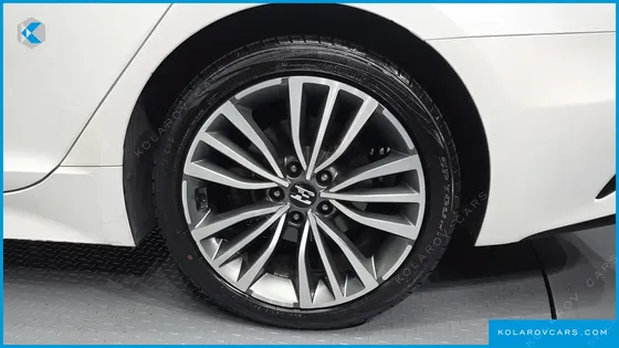 KIA STINGER 2.0 TURBO 2WD